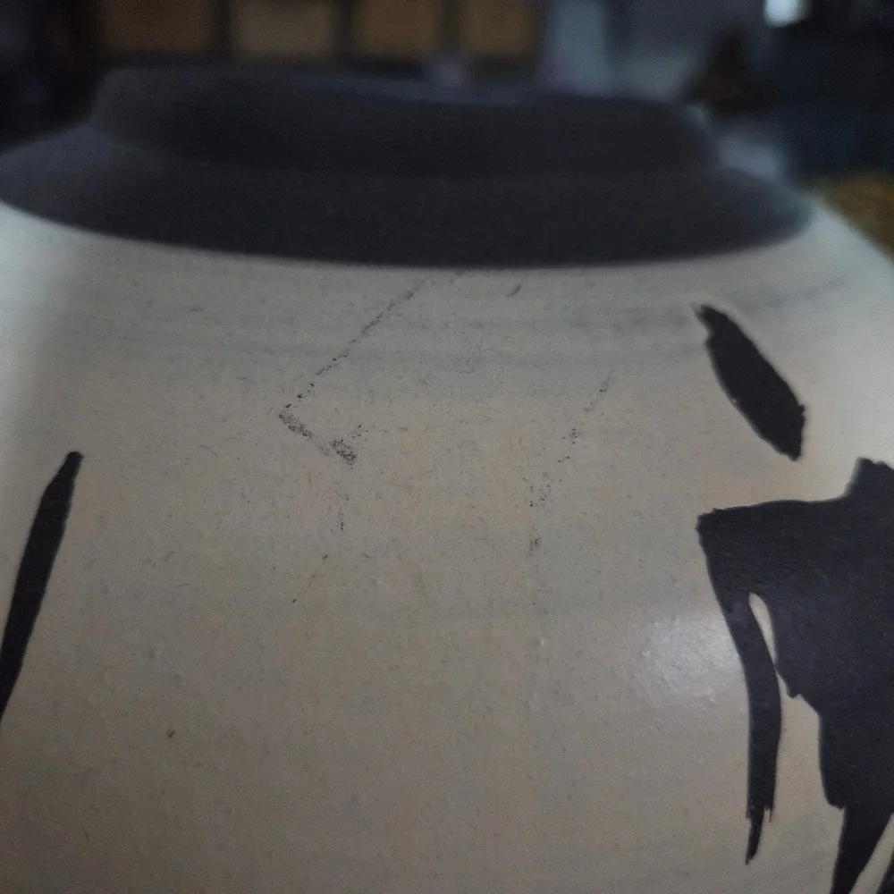 Yiri Unique Ceramic Vase Decorative Art Pottery Tribal Figures Black‎ Cream